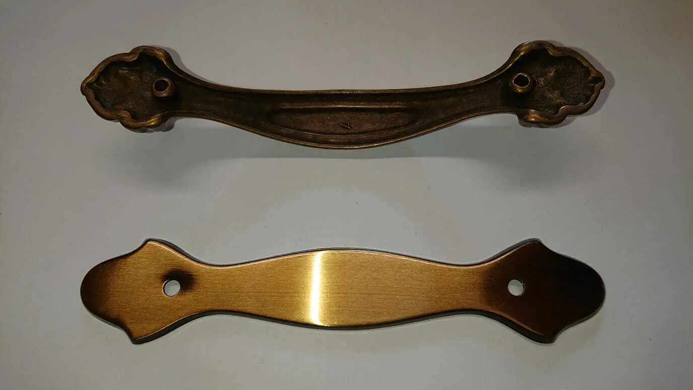 Maniglia per cassetti Cosma 11903 B ottone finitura bronzo satinato - immagine 4